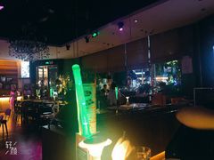 -蝴蝶汇音乐酒馆(罗湖店)