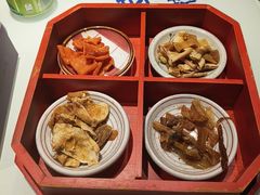 -老萍巷莲花血鸭·萍乡地标江西菜(步行街店)