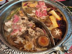 -牛New寿喜烧(虹桥新天地店)