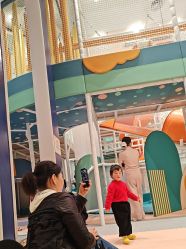 -奈尔宝家庭中心·亲子餐厅(鄞州万达店)