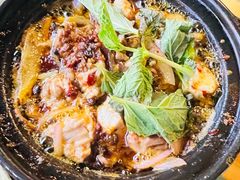 -嗨牛味海鲜烧烤