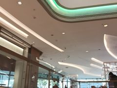 -中航城君尚购物中心
