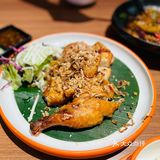 非常好找的一家店铺。环境：半开放式