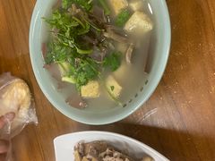 -金原鸭血粉丝汤·汤包·脆皮烤鸭(南京博物院店)