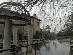 -芭东小镇温泉