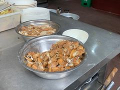 -茅屋大酒店