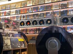 -黑胶星球(华发中城商都店)