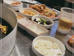 -朴太院·烤肉万岁·创意首尔料理(中联广场店)