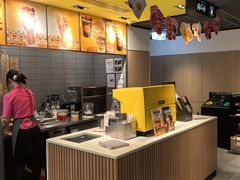 -麦当劳(百联西郊购物中心店)
