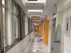 -西安小天鹅艺术团(曲江Alice店)