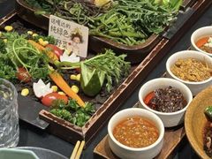 -蘸小院铁锅炖·蘸酱菜·东北菜(怀远门店)