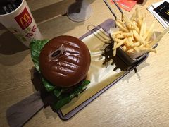 -麦当劳(新王府井店)