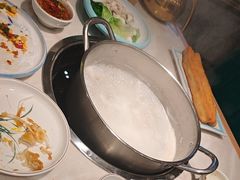 -粤顺渔坊·中山脆肉鲩火锅(清湖店)