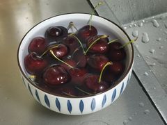 -上海龙吴水胜海发市场