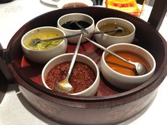 调料盒-行家海鲜火锅酒家(静安寺店)