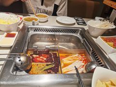 -海底捞火锅鲜切牛肉主题店(长寿路店)