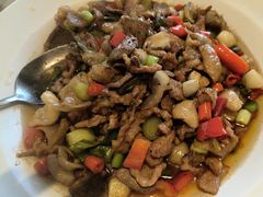 -严记小天府酸菜鱼(西四路店)