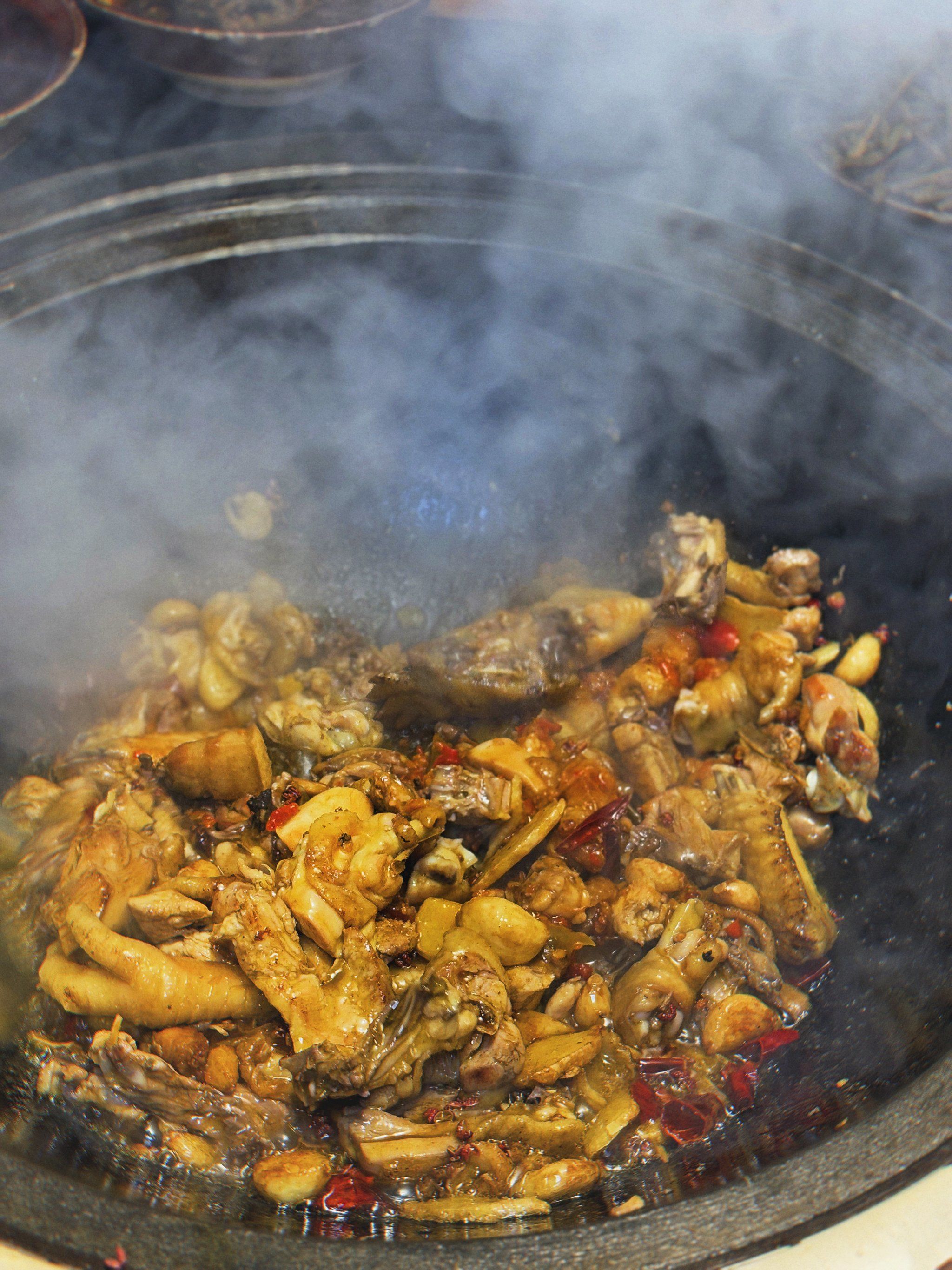 山城柴火鸡,源自重庆的非遗美食?