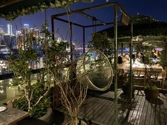 -冰冰龙虾·江湖菜·花园江景餐厅