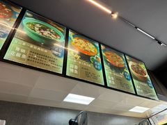 -重庆鸡公煲·青锅花椒鱼(牡丹江路店)