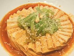 -滩外滩·本帮江浙菜(新天地店)