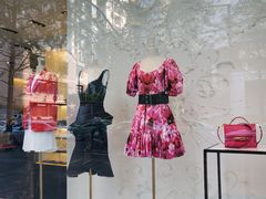 -Alexander McQueen(远洋太古里店)