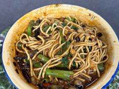 -张记奔吃小面