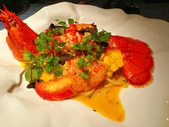 -弦月窗LUNETTE BY AMANDA(复兴路店)