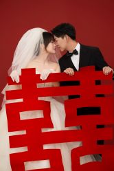 -雪中彩影婚纱摄影·微光艺术中心