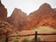 -天山神秘大峡谷