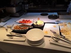 -上海滴水湖皇冠假日酒店