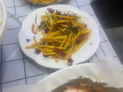 -狮龙啤酒烧烤屋(建二路店)