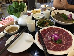 -重庆德庄火锅(体育中心店)