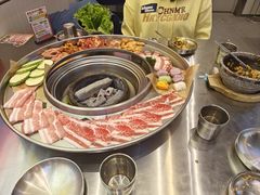 -哈哈碳都·牛肋条无限自助烤肉(宝龙店)