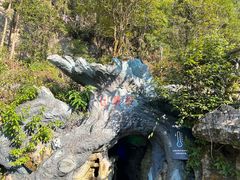 -梭布垭石林景区