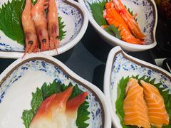 三文鱼刺身-乔哥铭洋海鲜自助(皇城恒隆广场店)