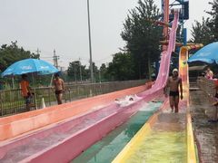 -欢乐水魔方水世界