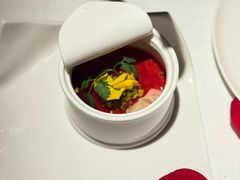 -弦月窗LUNETTE BY AMANDA(复兴路店)