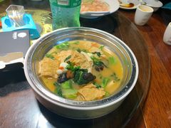 -亚哈饭店(梅园新村小区店)