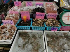 -拉威海鲜市场