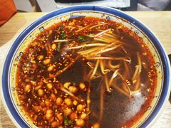 -护国寺小吃店(红莲南路店)