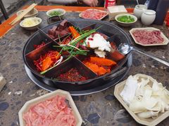 九宫格锅底-化龙桥九宫格火锅(清水河店)