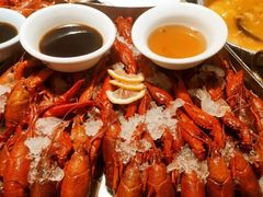 -茸梅路右拐龙虾-农家菜(松江店)