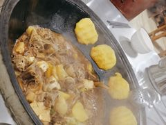 -粘豆包柴火铁锅炖