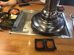 -肉甲韩国木炭烤肉(新壹街1店)