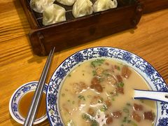 -张家巷美食(南浔店)