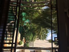 三亚亚龙湾华宇度假酒店(原三亚华宇皇冠假日酒)-三亚亚龙湾雅高美爵酒店