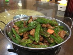 -芦茨金富饭庄·25年老字号·专做稻草鸡