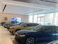 -北京宝诚宝马4S店