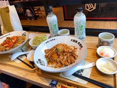 -熊吞·大碗丼烧肉饭(西市场嘉华店)